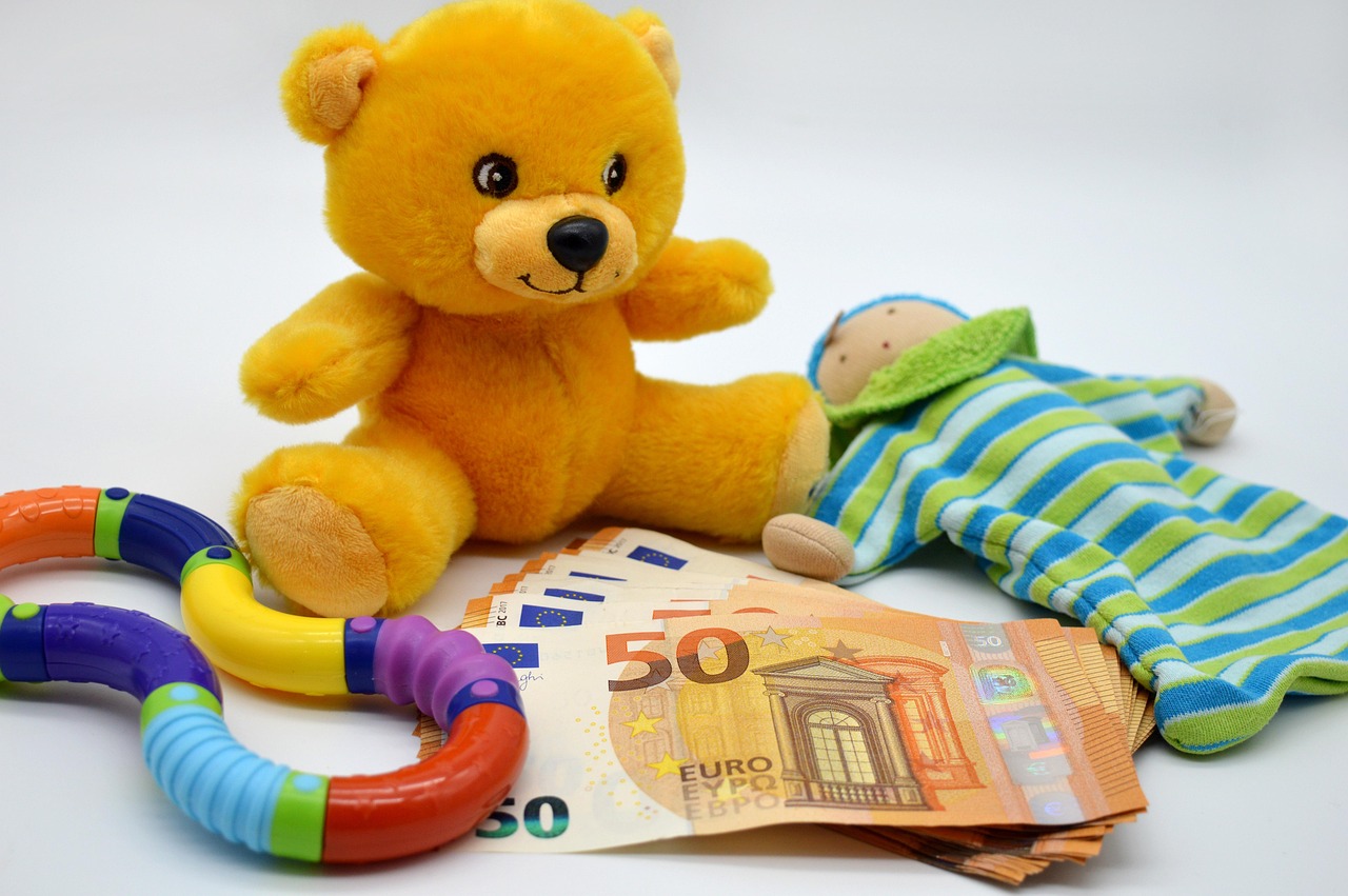 Catalonia Child poverty Catalonia will invest 700 million euros in the fight against child poverty