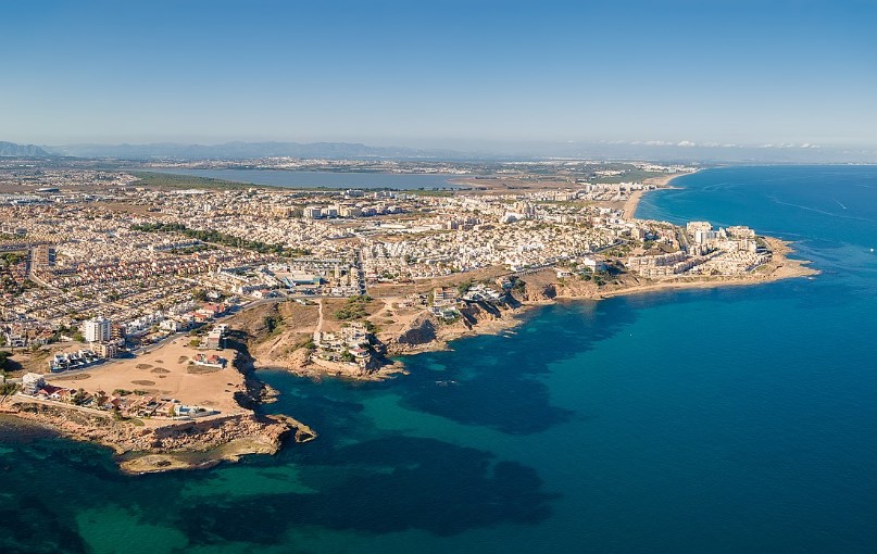 Torrevieja Spain Torrevieja doubles its workforce and triples its resources for the preparation of its parks and gardens